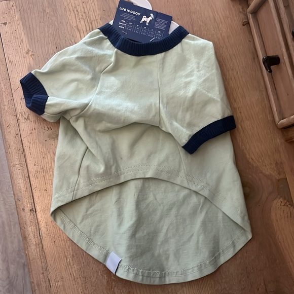 2 Two “Life Is Good” Dog T-shirts NWT Size Small Unisex Daisy Nature - Picture 8 of 8